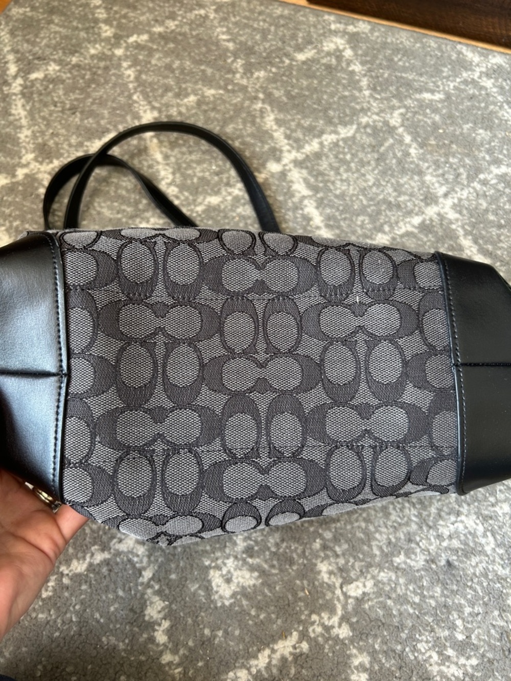 Coach Signature Canvas Kelsey Shoulder Bag - Picture 15 of 16